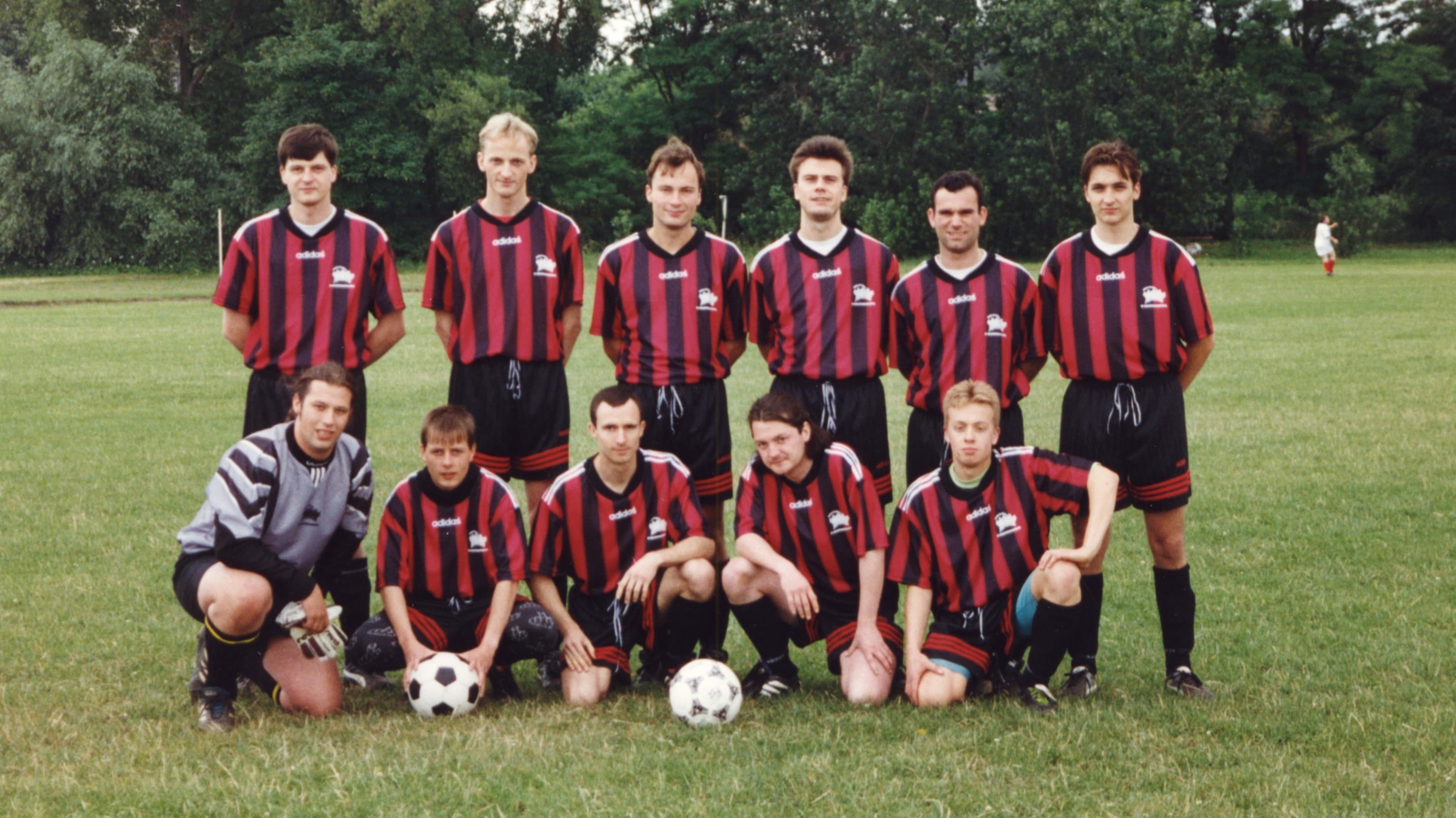 FC Waldstraßenviertel Mannschaftsfoto 10
