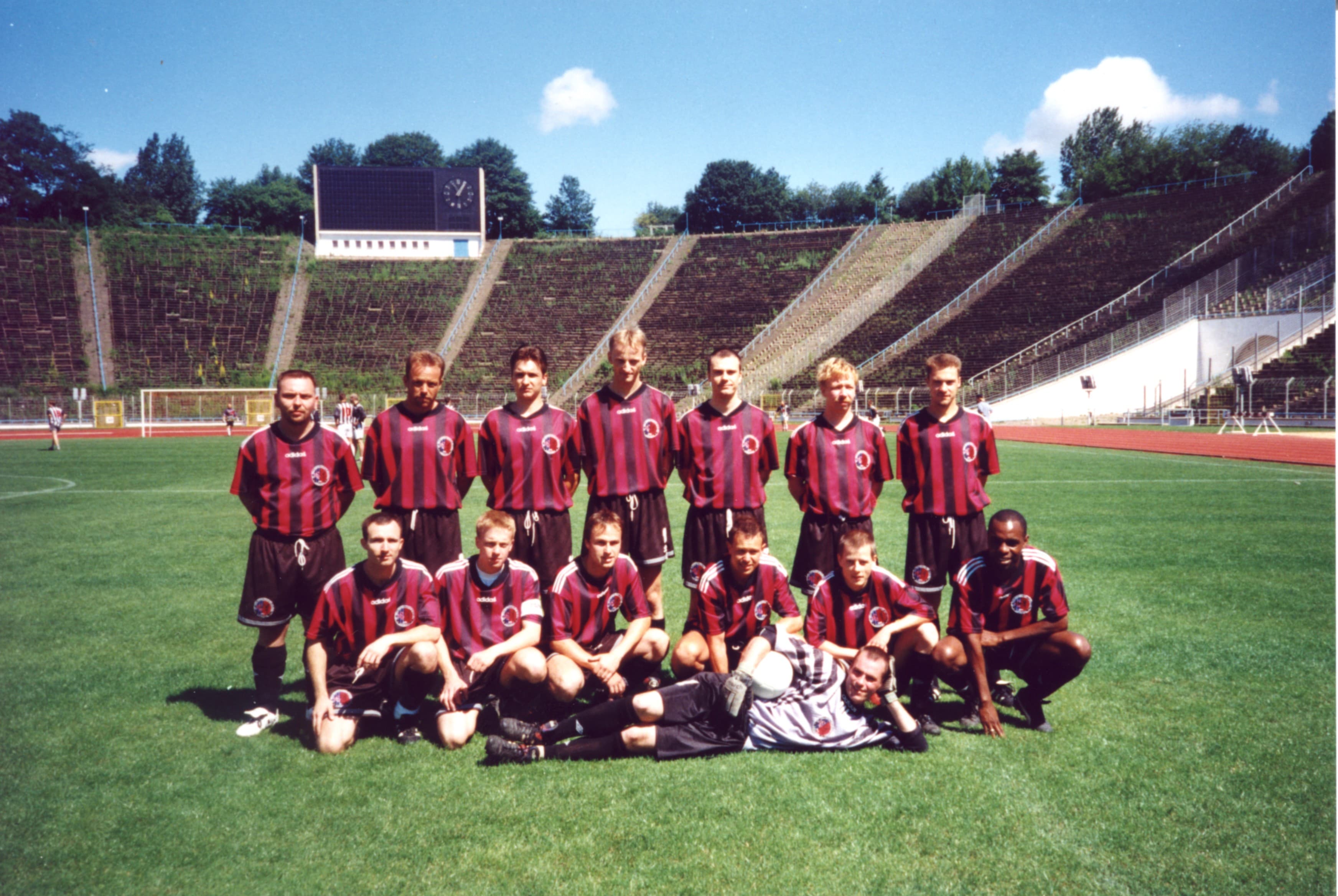 FC Waldstraßenviertel Mannschaftsfoto 16