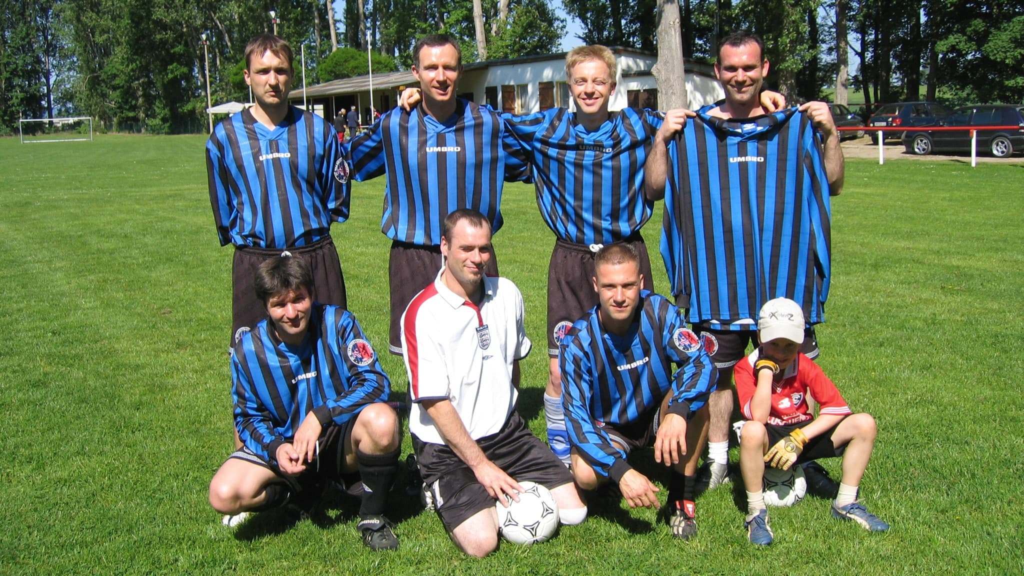 FC Waldstraßenviertel Mannschaftsfoto 34