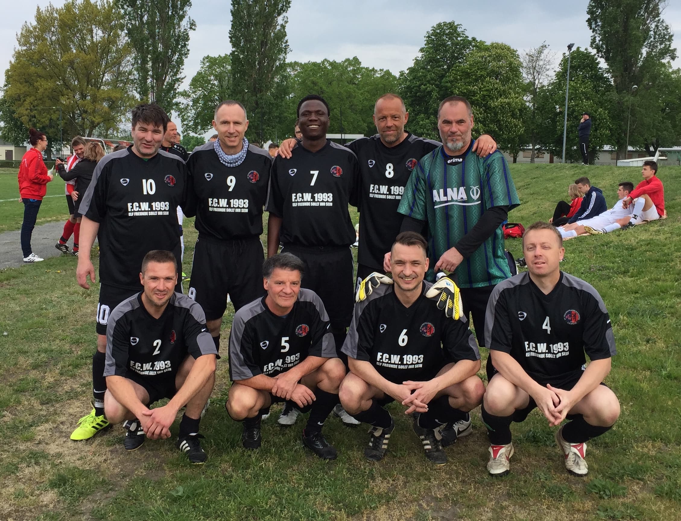 FC Waldstraßenviertel Mannschaftsfoto 69