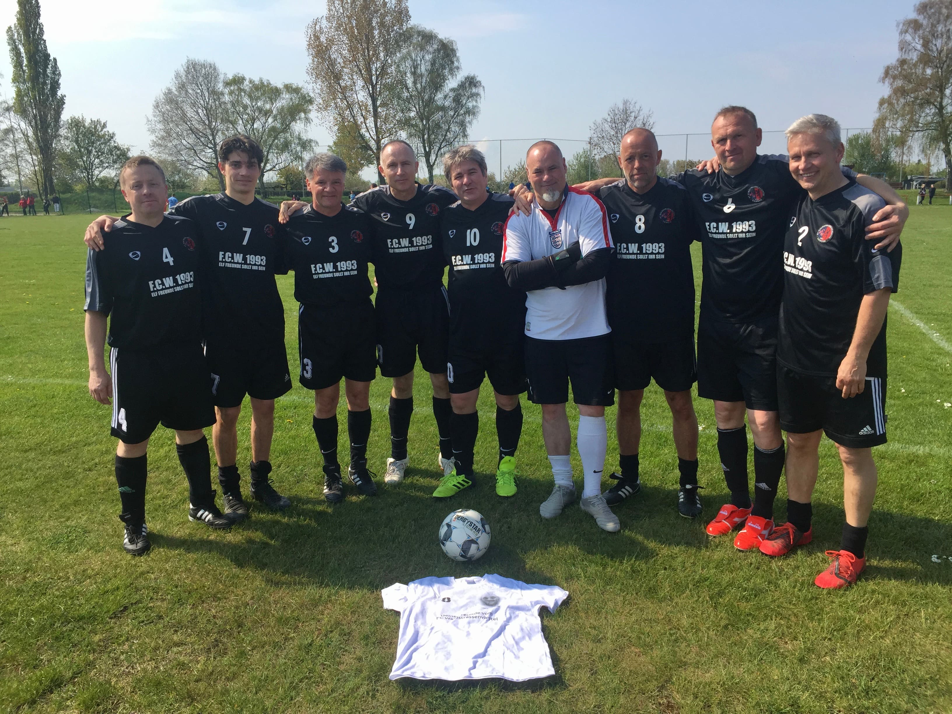 FC Waldstraßenviertel Mannschaftsfoto 70